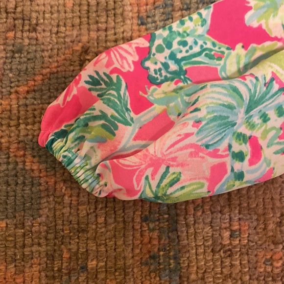 lilly pulitzer palm tree blouse - Picture 3 of 5